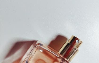 How to use perfume to last all day